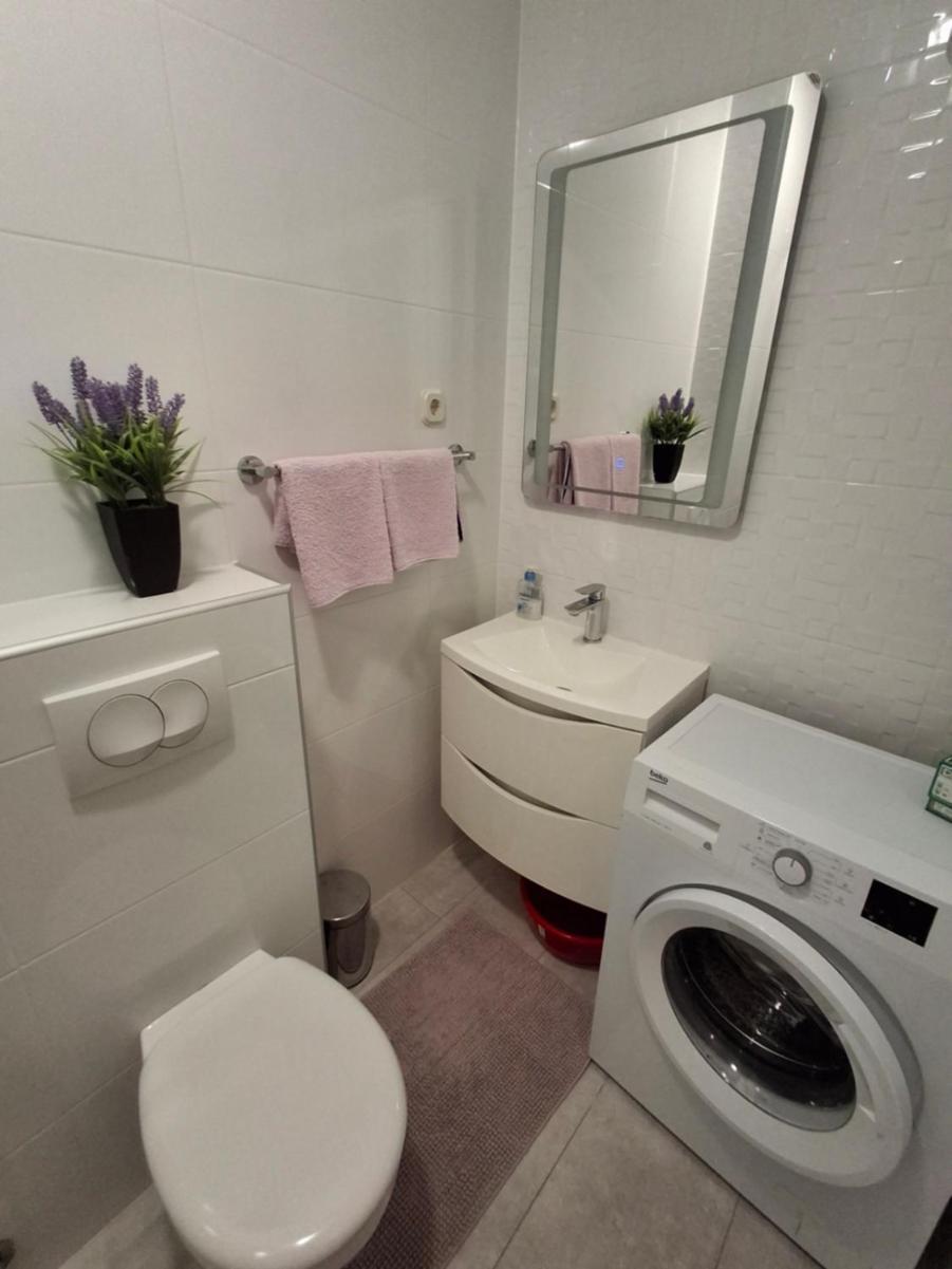 Apartment Irena Bol Eksteriør bilde